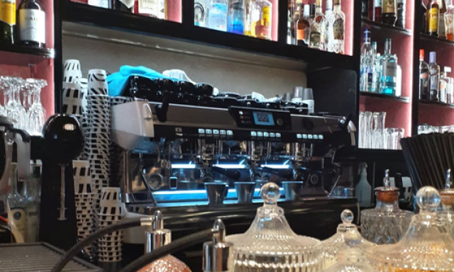 Γκρέκ Cocktail Bar