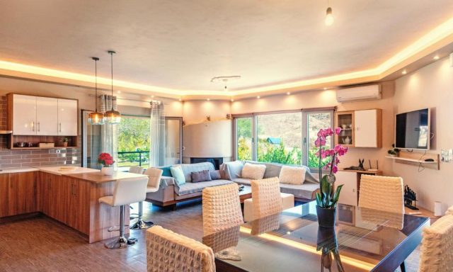 Villa giannis Vitalades Lefkimis