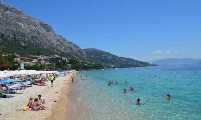 Παραλία Μπαρμπάτι