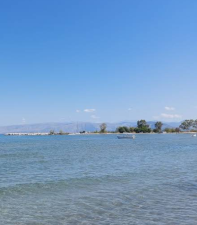 Παραλία Μώλος