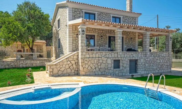 Όμορφη βίλα 1 κρεβατιού με θέα στη θάλασσα, Σιδάρι