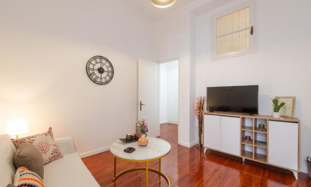 Filarmonikis Deluxe Apartment