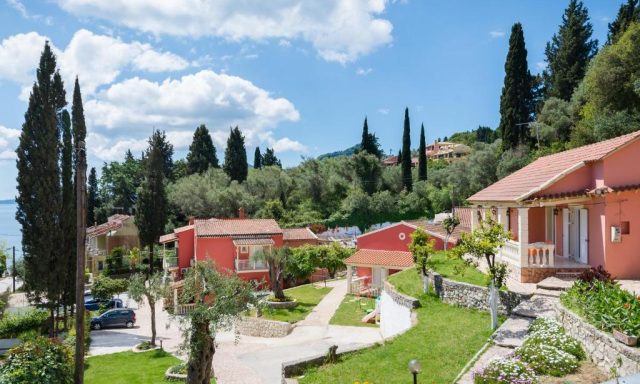 Fouxia Apartments and Studios
