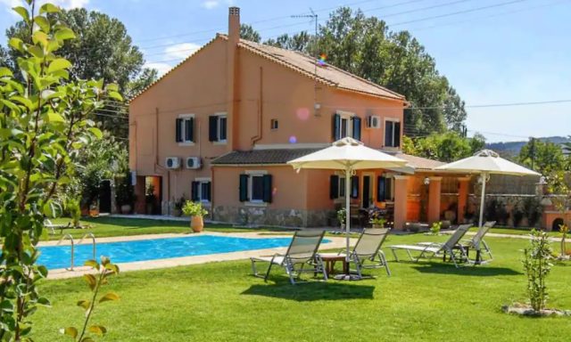 Livadi Villa in Poulimates, Κέρκυρα