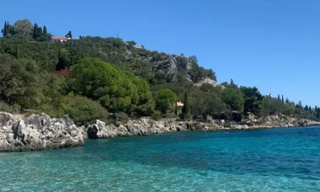 Παραλία Νησάκι