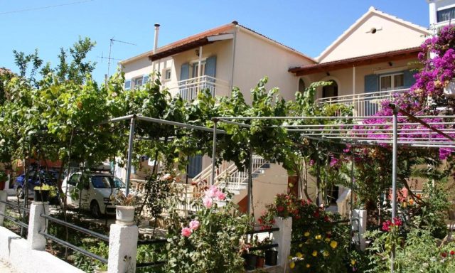Panayota Apartments