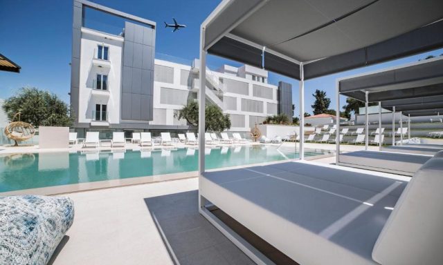 Ray Hotel