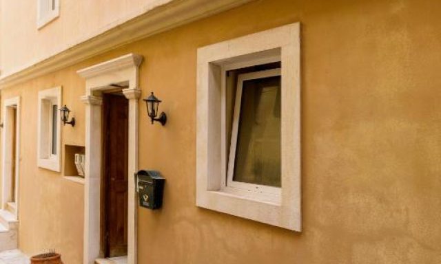 Stylish Old Town Apartments