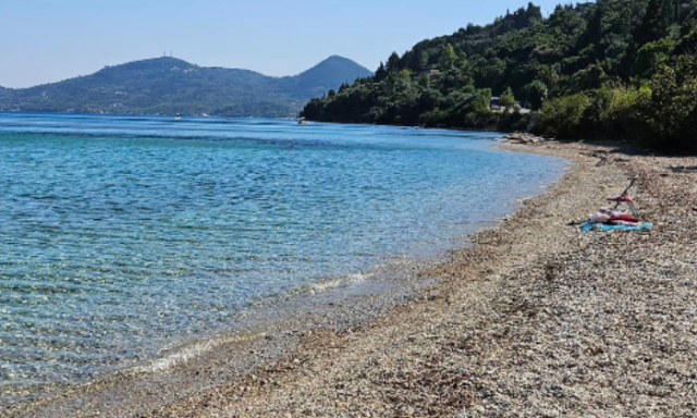 Παραλία Άγιος Ιωάννης Περιστερών