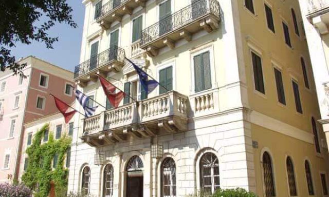 Cavaliery Hotel