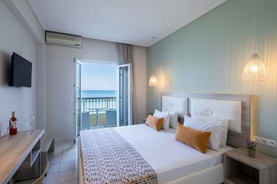 ROSSIS HOTEL  ΚΕΡΚΥΡΑ