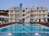 V Luxury Suites