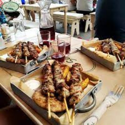 PANE E SOUVLAKI